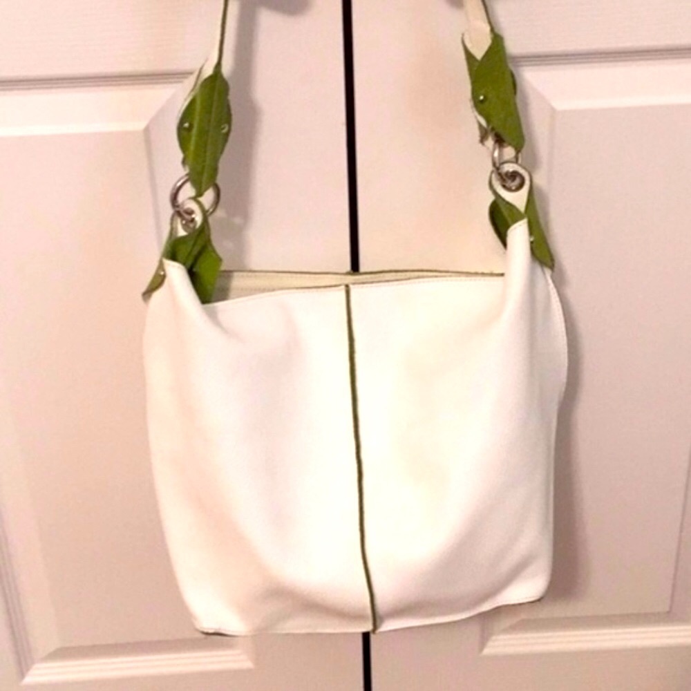 Nicoli Leather Shoulder Bag – Timeless Everyday Handbag White & Green